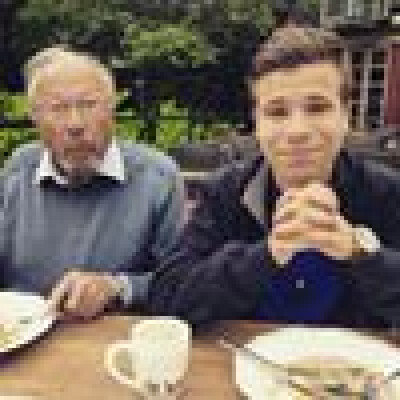 Sacha zoekt een Kamer / Appartement / Huurwoning / Studio / Woonboot in Amsterdam