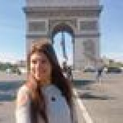 Vanesa  zoekt een Studio in Amsterdam