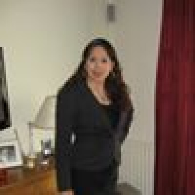 Evelyn  zoekt een Kamer / Studio in Amsterdam