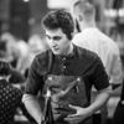 Gianni zoekt een Kamer / Appartement / Huurwoning / Studio / Woonboot in Amsterdam