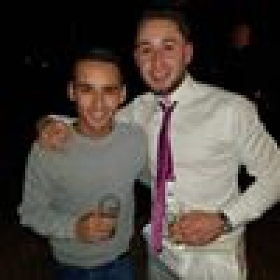 Stevie Brons zoekt een Appartement / Huurwoning in Amsterdam