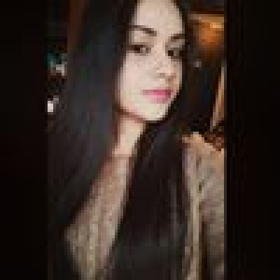 Priyanshi  zoekt een Appartement / Huurwoning / Studio in Amsterdam