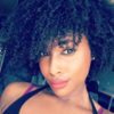 Niomara zoekt een Kamer / Appartement / Huurwoning / Studio in Amsterdam