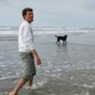 Davide  is looking for ::/str_naun(HouseBoat)::\ in Amsterdam