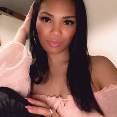 Eveline zoekt een Appartement / Huurwoning / Studio in Amsterdam