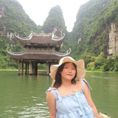 linh zoekt een Kamer / Studio in Amsterdam