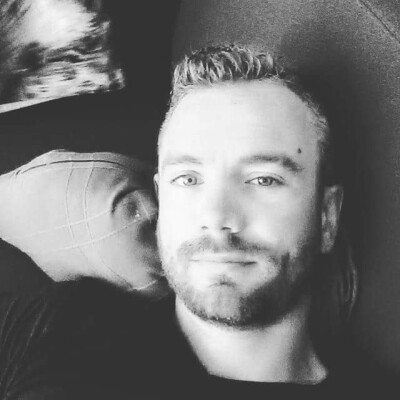 Stefan  zoekt een Kamer / Appartement / Huurwoning / Studio / Woonboot in Amsterdam