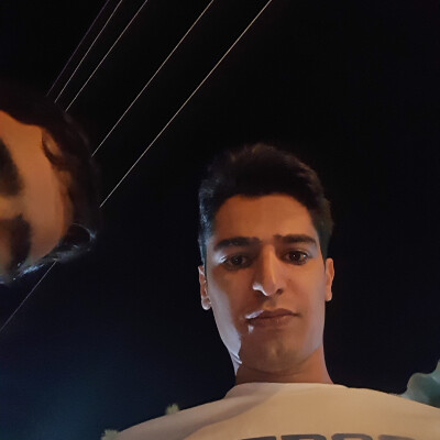 Amin zoekt een Kamer / Appartement / Huurwoning / Studio in Amsterdam