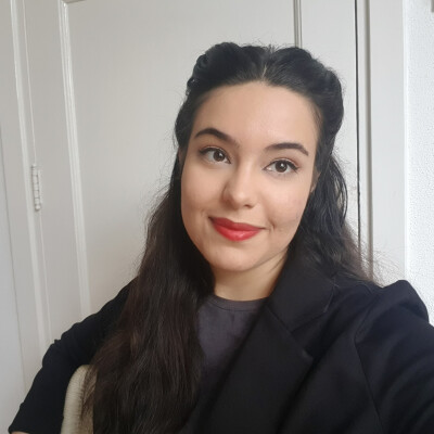 Narges  zoekt een Appartement / Studio in Amsterdam