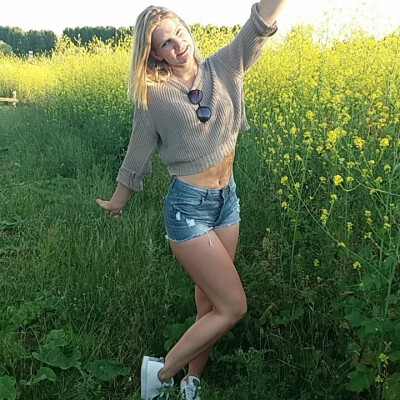 Ella zoekt een Kamer / Studio in Amsterdam