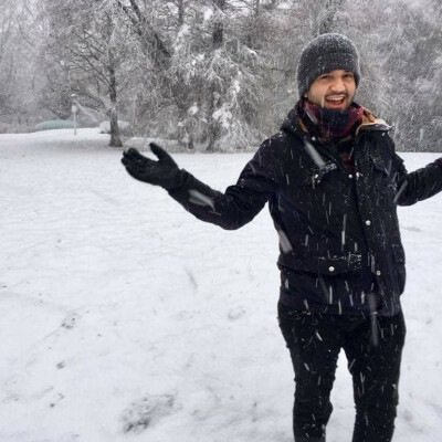 Hassan is looking for a Room / Apartment / Rental Property / Studio / HouseBoat in Amsterdam