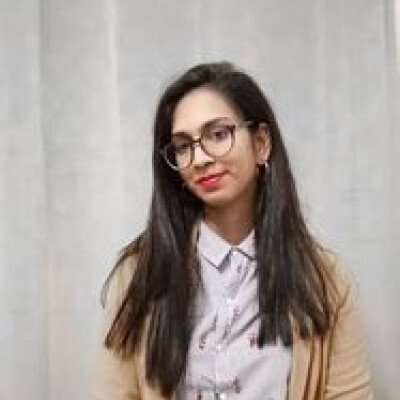 Tasneem zoekt een Kamer / Studio in Amsterdam