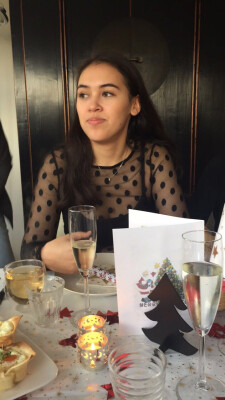 Lynn zoekt een Kamer / Appartement / Huurwoning / Studio / Woonboot in Amsterdam