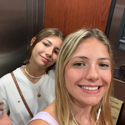 Hortense zoekt een Kamer / Appartement / Studio in Amsterdam