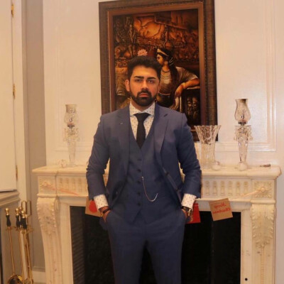 Kyan zoekt een Kamer / Appartement / Huurwoning / Studio / Woonboot in Amsterdam