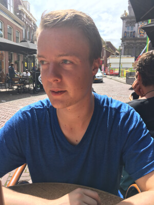 Chris  zoekt een Kamer in Amsterdam