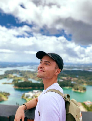 Federico  zoekt een Kamer in Amsterdam