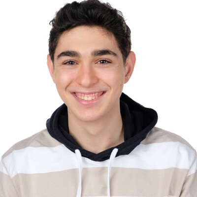 Arda zoekt een Kamer / Appartement / Studio in Amsterdam