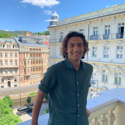 Hugo zoekt een Appartement / Studio in Amsterdam