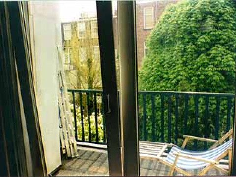 Balkon achter