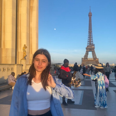 Alisa zoekt een Kamer / Studio in Amsterdam