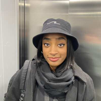 Teresa zoekt een Kamer / Appartement / Studio in Amsterdam