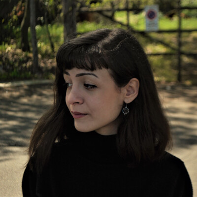 Noemi zoekt een Kamer / Appartement / Studio in Amsterdam