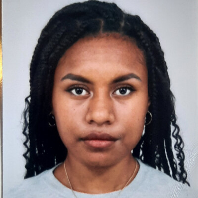 Lovelina zoekt een Kamer / Appartement / Huurwoning / Studio in Amsterdam