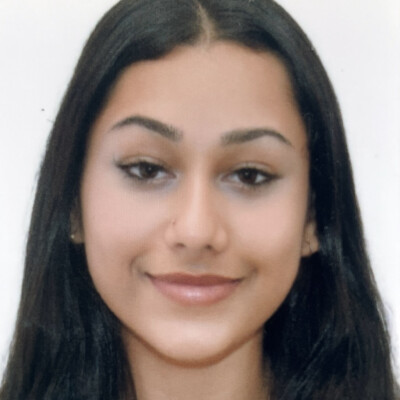 Anika zoekt een Kamer / Appartement / Huurwoning / Studio in Amsterdam