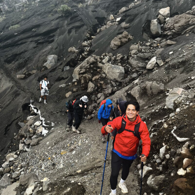 Jamaal zoekt een Kamer / Appartement / Huurwoning / Studio in Amsterdam