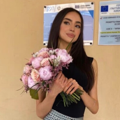 Francesca  zoekt een Kamer / Studio in Amsterdam