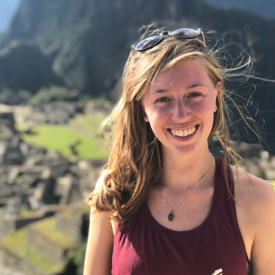 Floor zoekt een Kamer / Appartement / Huurwoning / Studio in Amsterdam