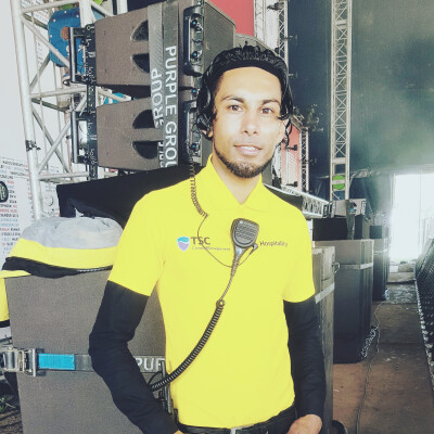 Steven zoekt een Kamer / Appartement / Huurwoning / Studio in Amsterdam