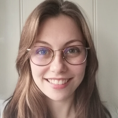 Noa zoekt een Kamer / Appartement / Huurwoning / Studio / Woonboot in Amsterdam