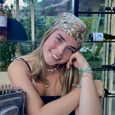 Lieke  zoekt een Studio in Amsterdam