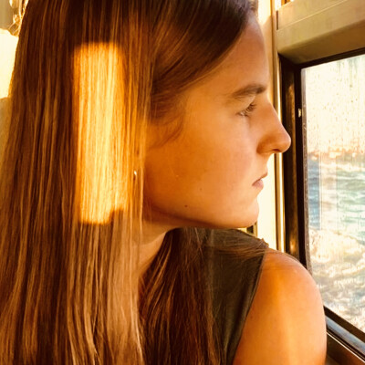 Paula zoekt een Kamer / Appartement / Studio in Amsterdam