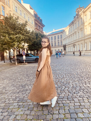 Dalia zoekt een Kamer / Appartement / Huurwoning / Studio in Amsterdam