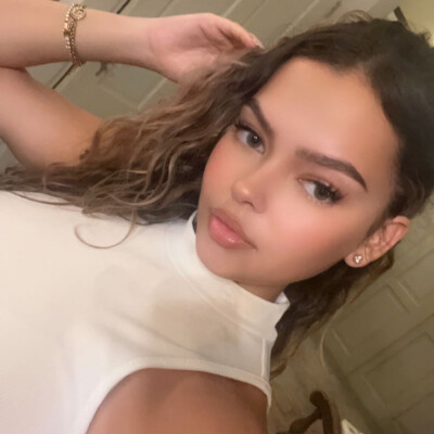 Gabriella zoekt een Kamer / Appartement / Studio in Amsterdam