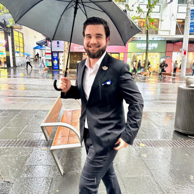 Michael zoekt een Kamer / Studio in Amsterdam