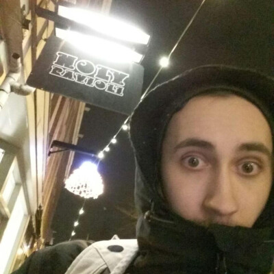 Rudolf zoekt een Kamer / Appartement / Huurwoning / Studio / Woonboot in Amsterdam