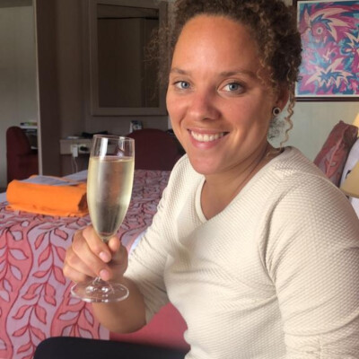 Sarah zoekt een Studio in Amsterdam