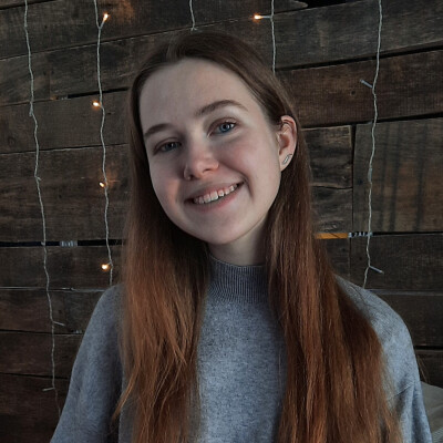 Uliana zoekt een Kamer / Appartement / Huurwoning / Studio / Woonboot in Amsterdam