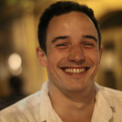 Yannick zoekt een Kamer / Huurwoning / Studio in Amsterdam