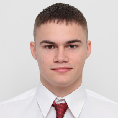 Nikolay zoekt een Kamer / Appartement / Huurwoning / Studio / Woonboot in Amsterdam