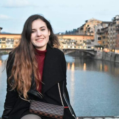 Dalila zoekt een Kamer / Appartement / Studio in Amsterdam