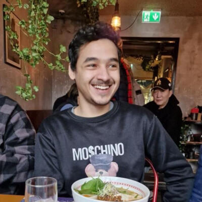 Salim Bouziane zoekt een Kamer / Appartement / Studio / Woonboot in Amsterdam