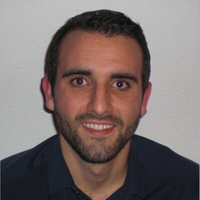 Carlos  zoekt een Kamer / Appartement / Studio in Amsterdam